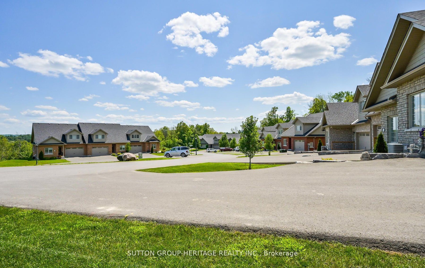 Orchard Hill Country Townhomes — Community Street View