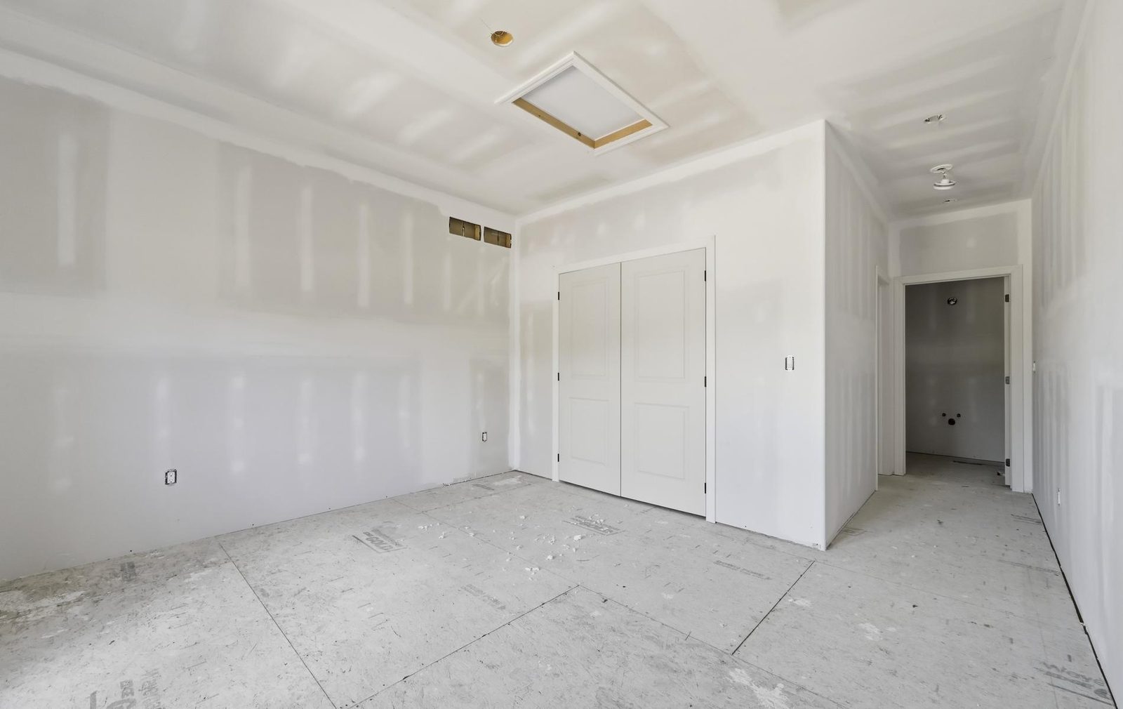 124 Orchard Way bedroom, ready for finishes