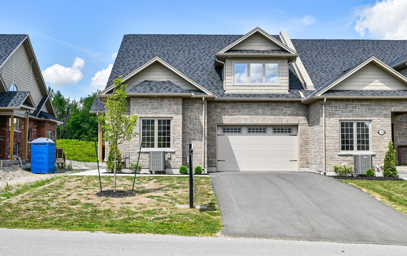 126 Orchard Way exterior, end unit